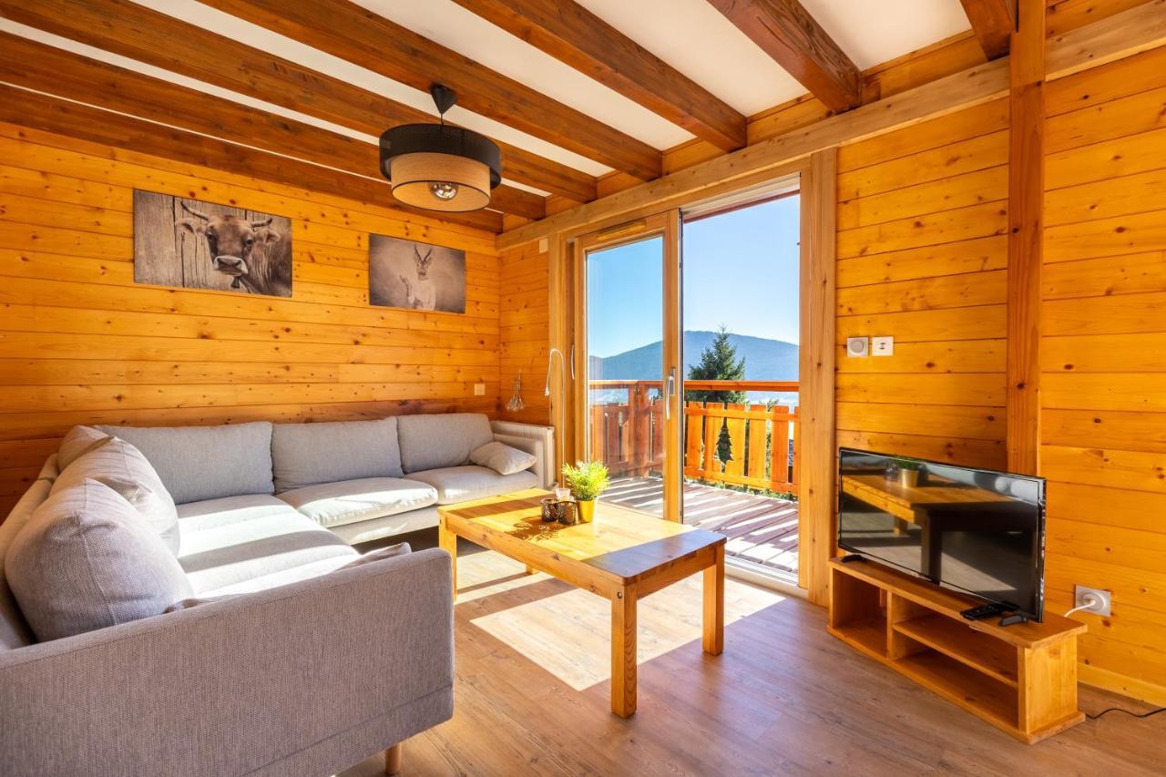Chalet Les Tilleuls - Jolie Vue Montagne Et Lac Les Angles  Dış mekan fotoğraf